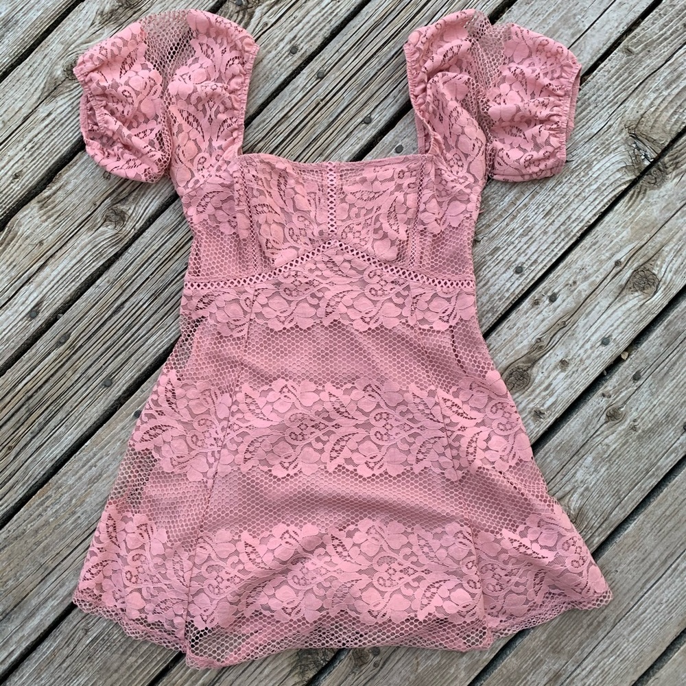 🎀Free People Lace Dress with Puff Sleeve